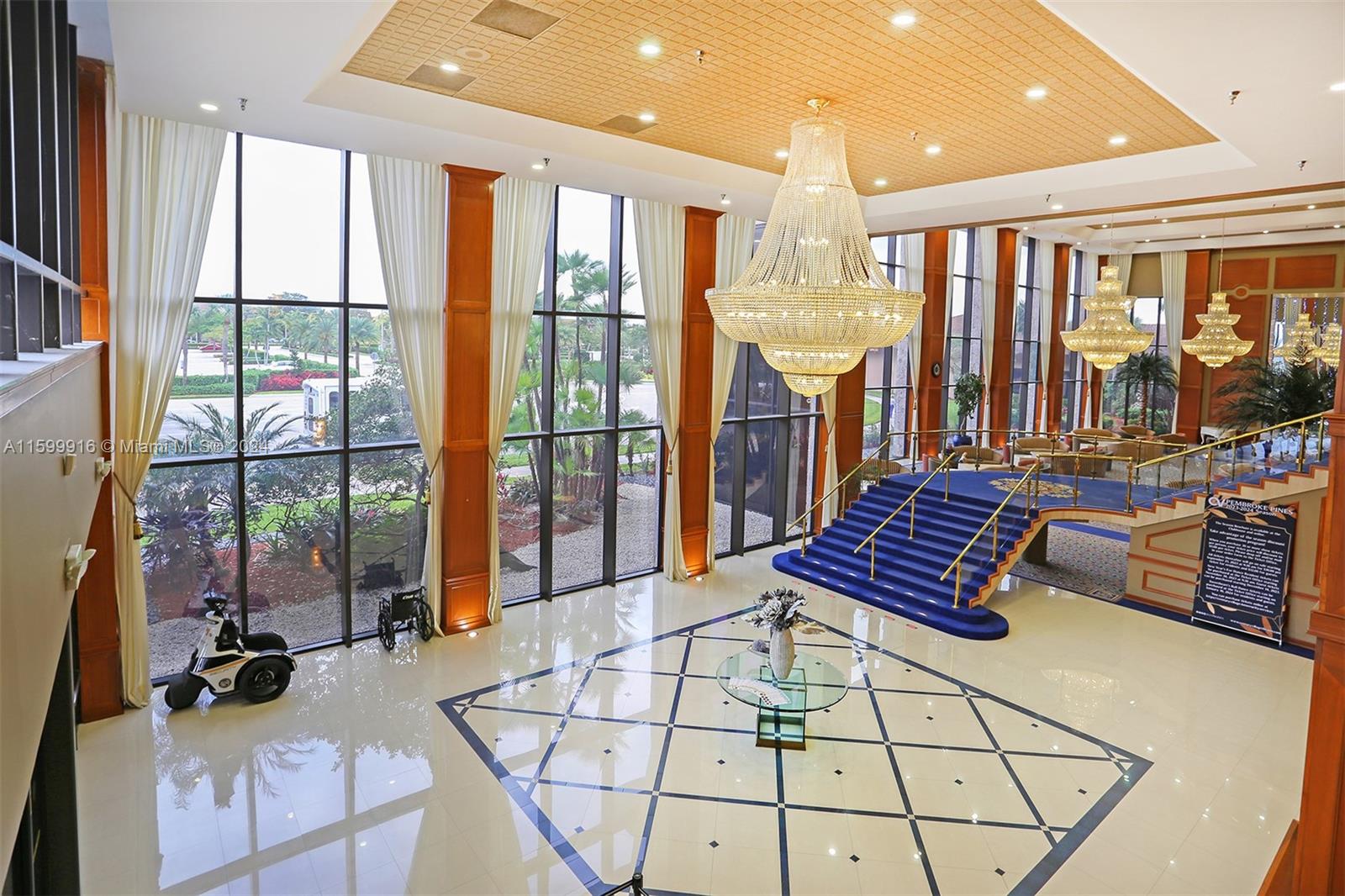 SUFFOLK AT CENTURY VILLAG - Residential Lease