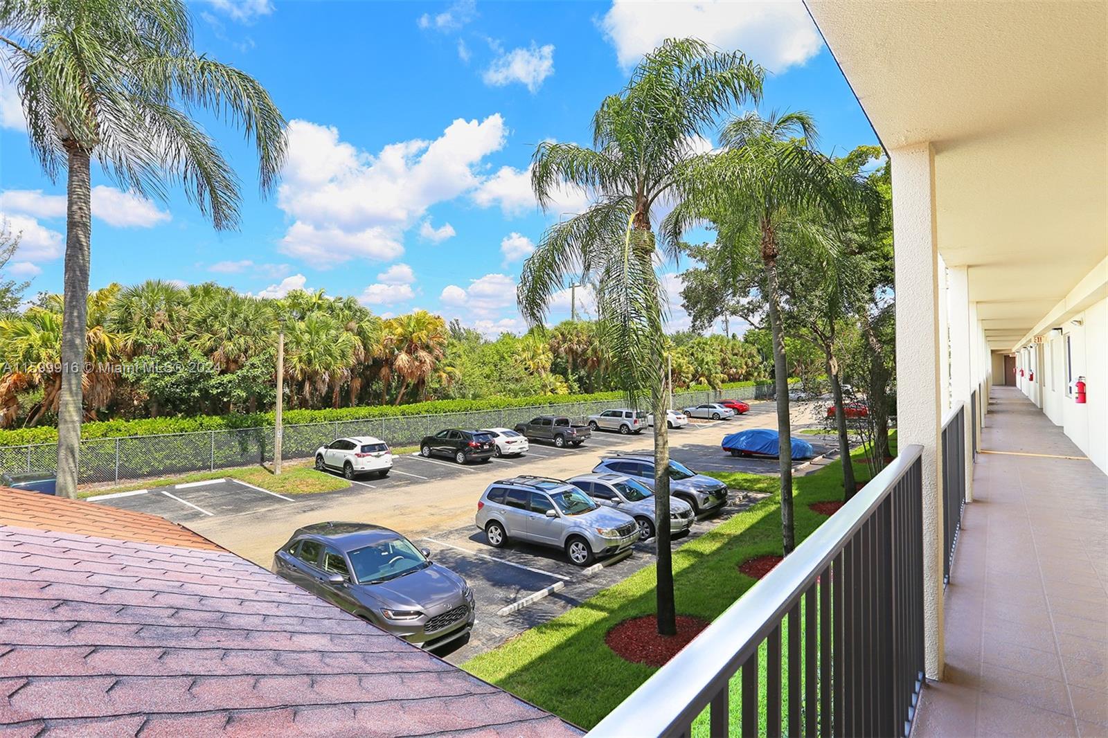 SUFFOLK AT CENTURY VILLAG - Residential Lease