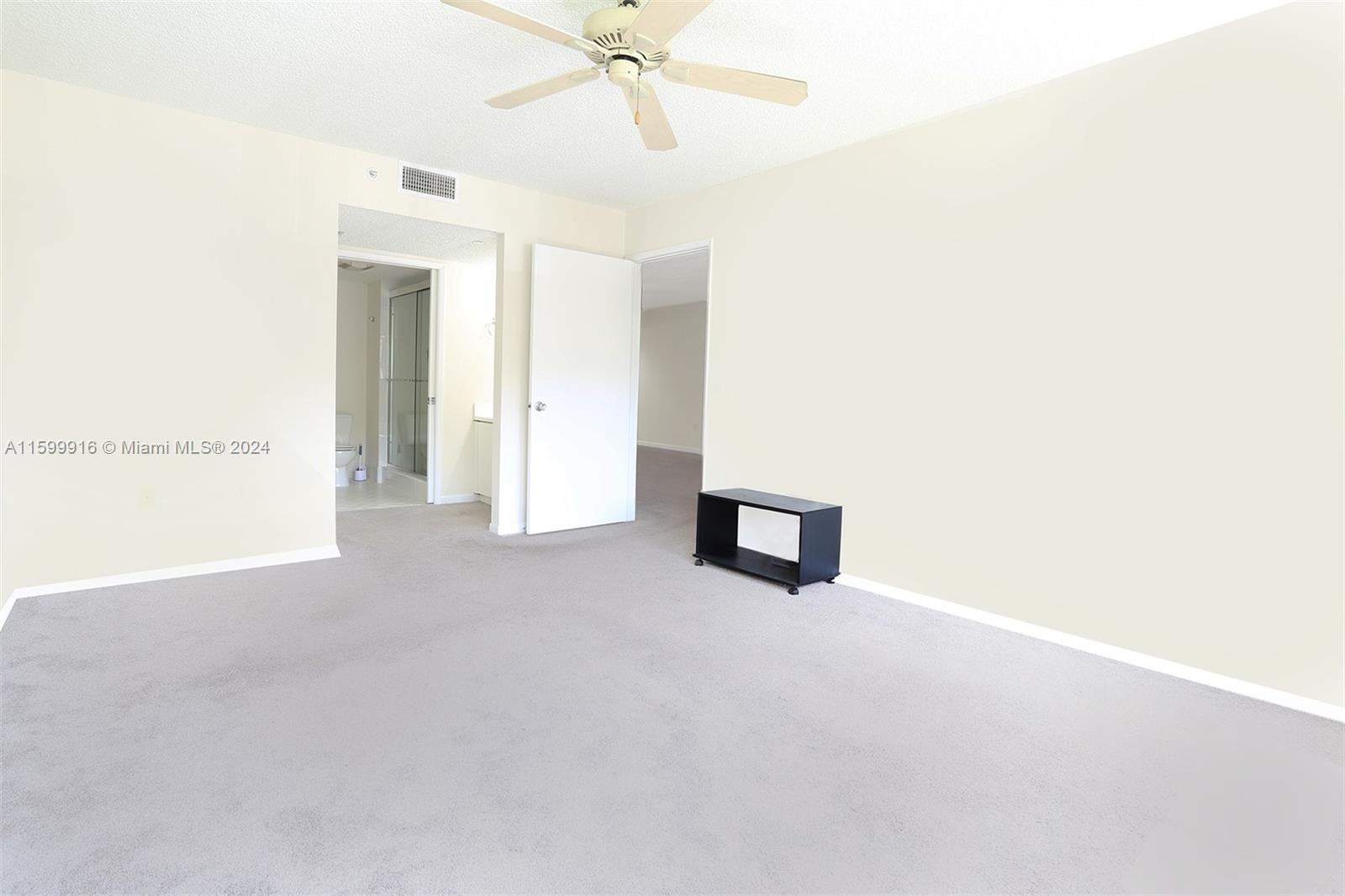 SUFFOLK AT CENTURY VILLAG - Residential Lease