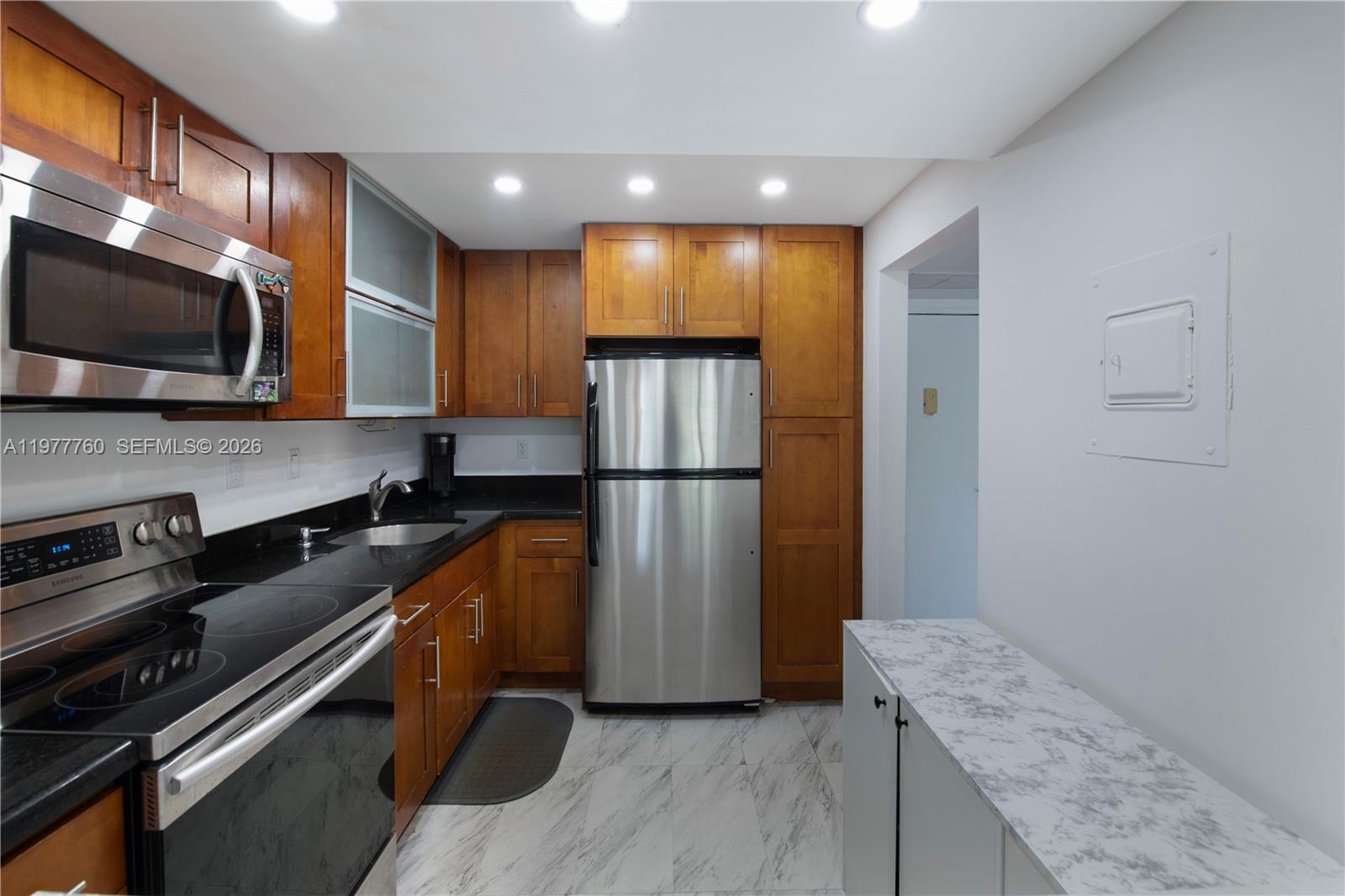 FLAMENCO CONDO TOWER I - Residential
