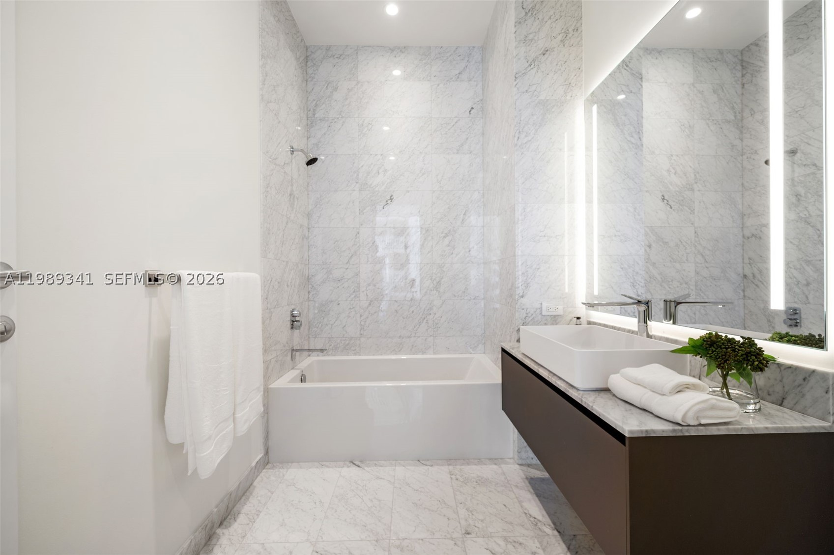 Vita at Grove Isle - Residential