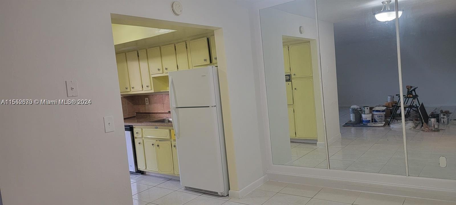 SUTTON HOUSE CONDO - Residential Lease