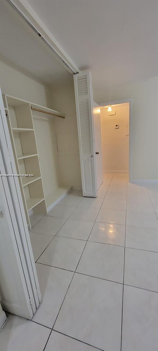 SUTTON HOUSE CONDO - Residential Lease