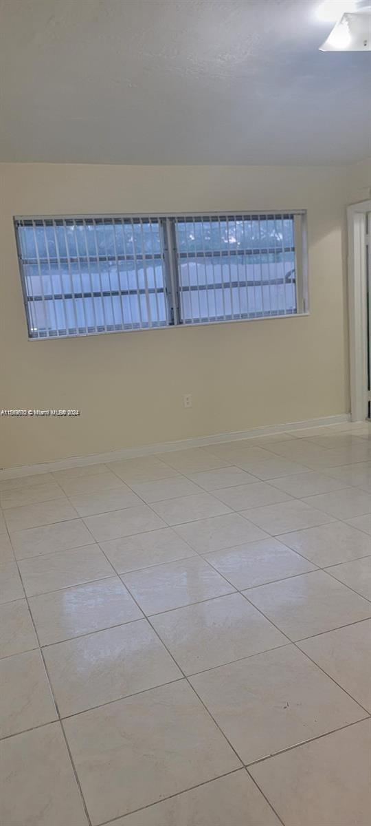 SUTTON HOUSE CONDO - Residential Lease