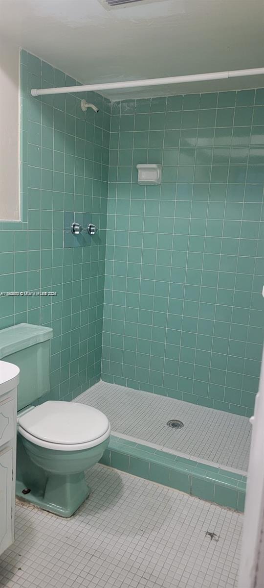 SUTTON HOUSE CONDO - Residential Lease
