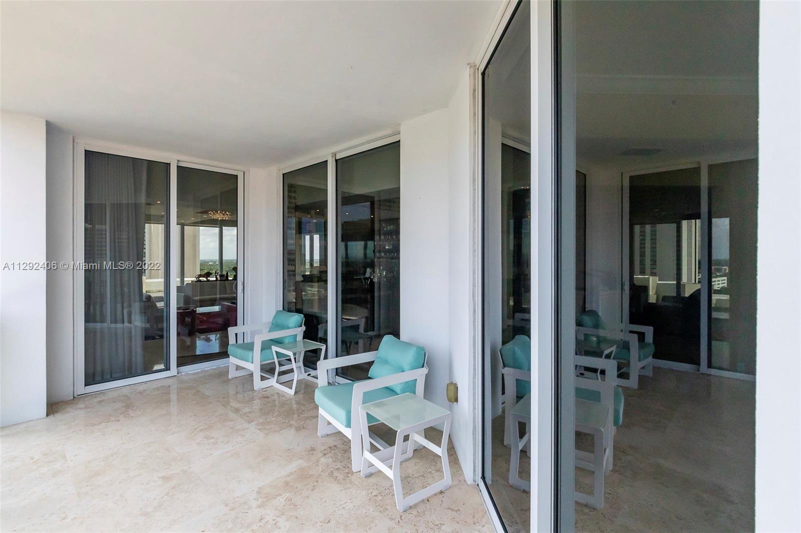 LAS OLAS RIVER HOUSE COND - Residential