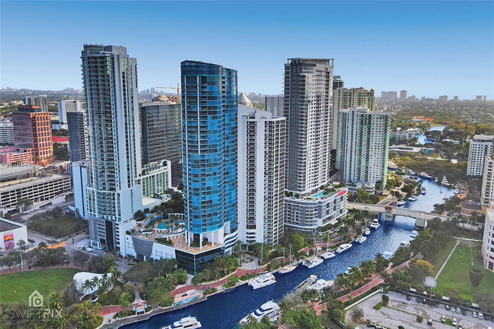 LAS OLAS RIVER HOUSE COND - Residential