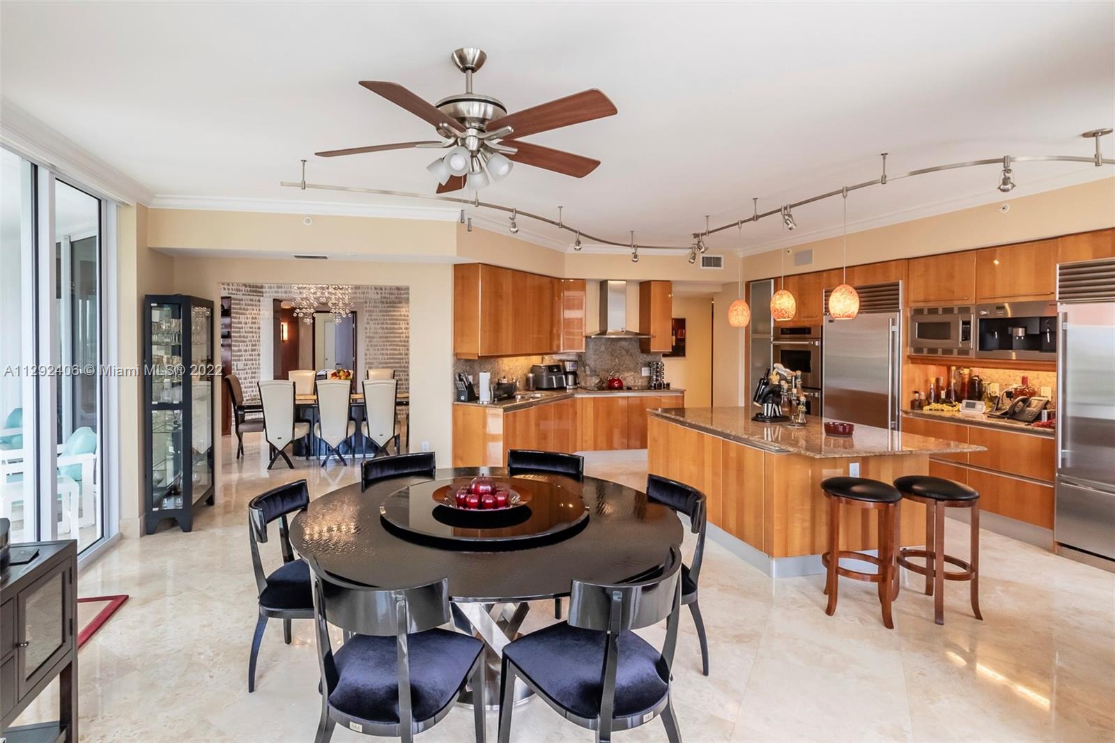 LAS OLAS RIVER HOUSE COND - Residential