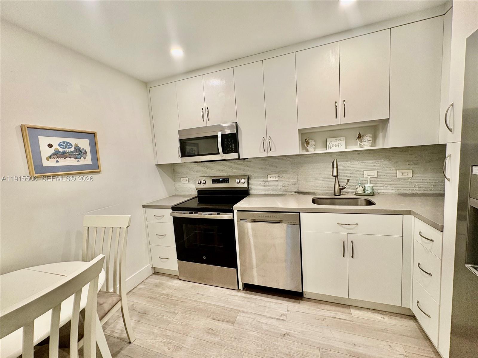 WATERVIEW CONDO - Residential
