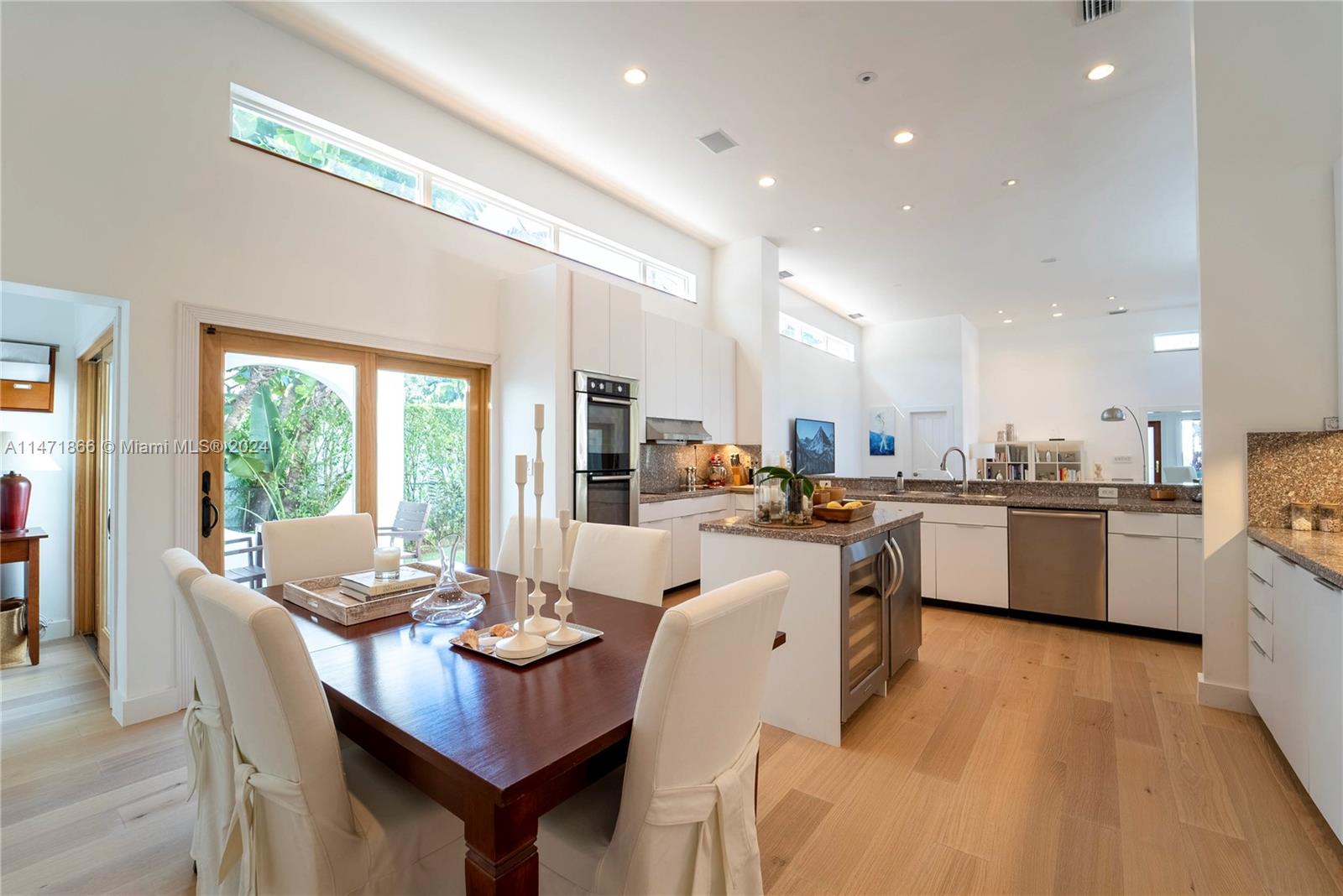 SOUTH MITCHELL MANORS - Residential