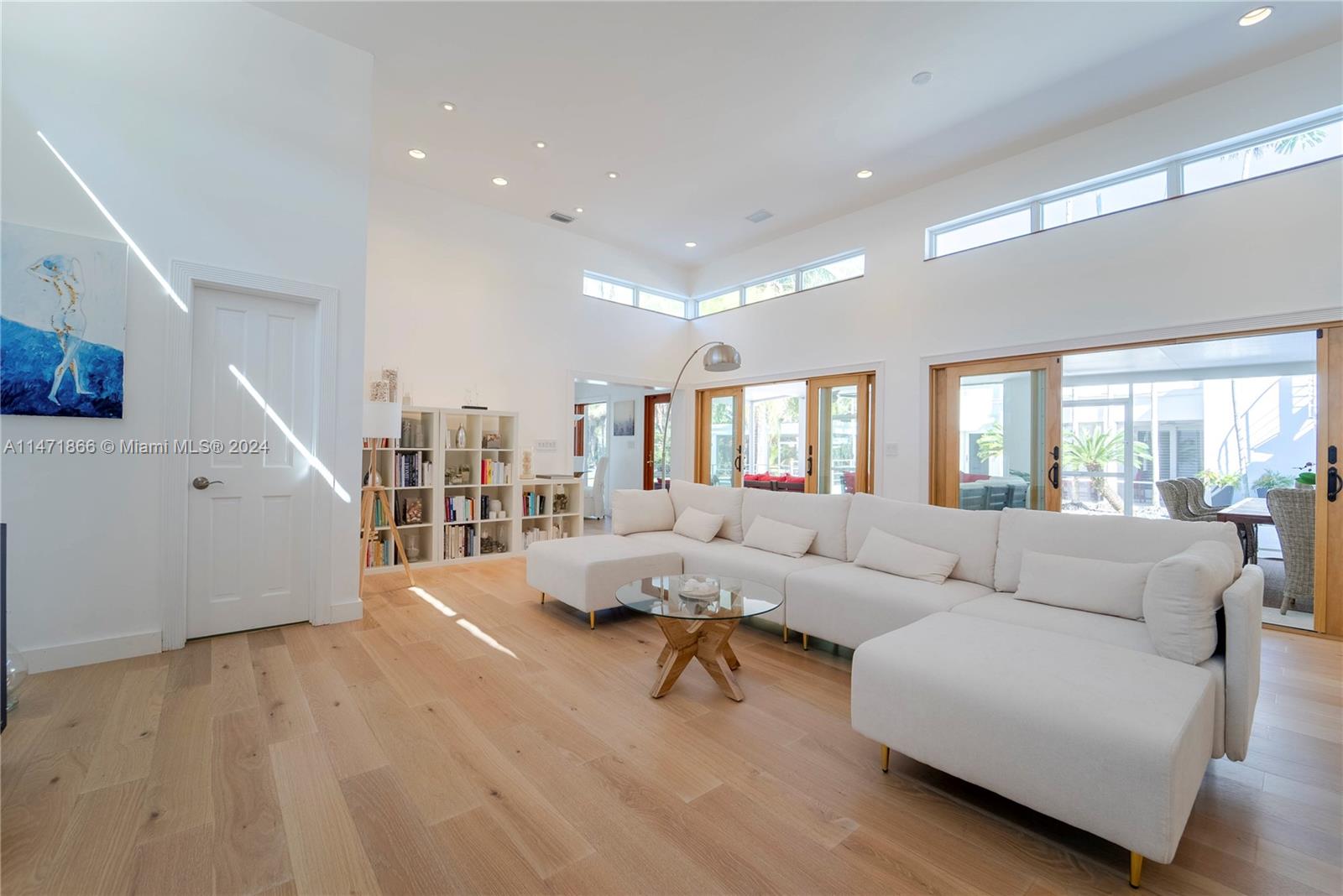 SOUTH MITCHELL MANORS - Residential