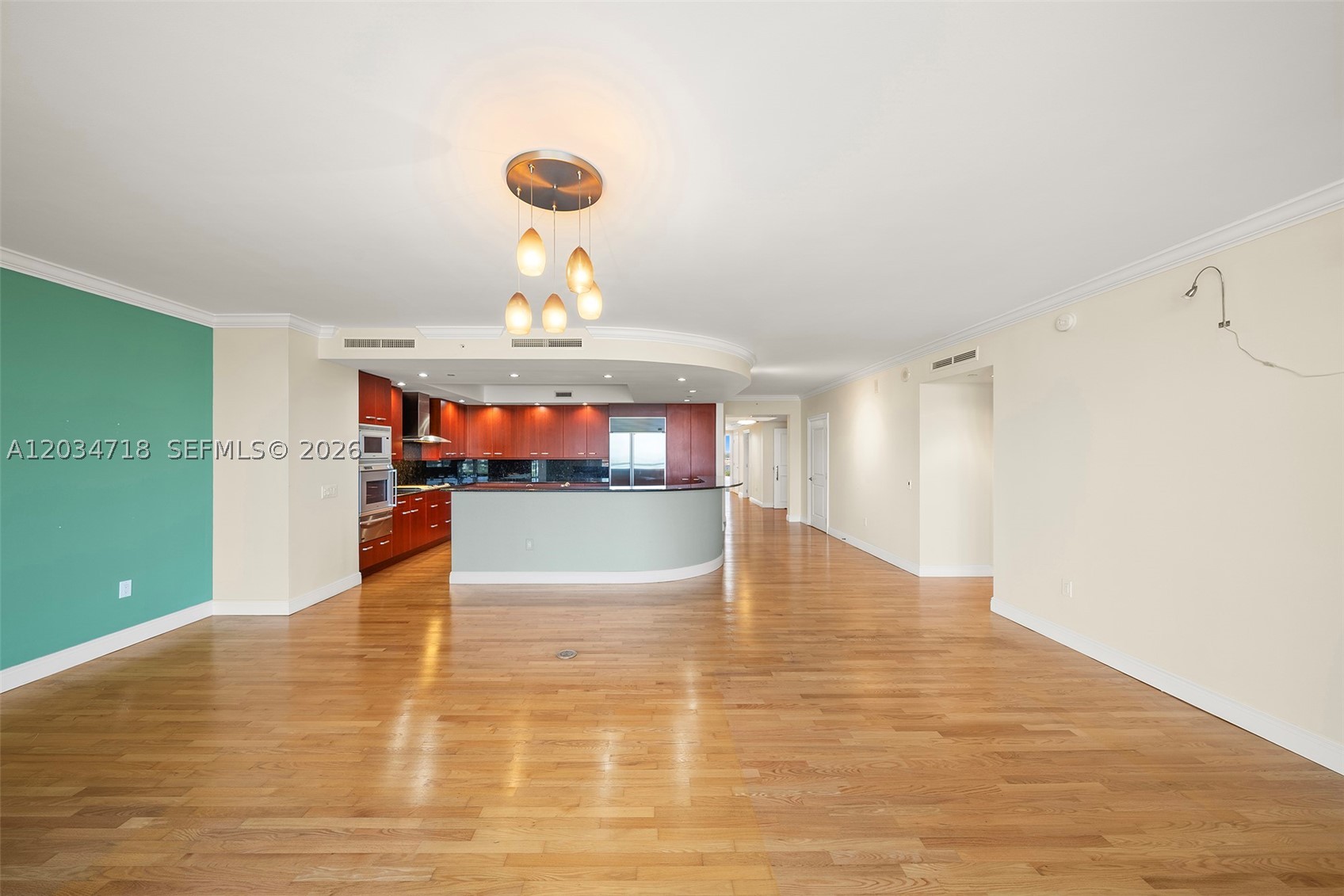 BELLAMARE @ WILLIAMS ISLA - Residential