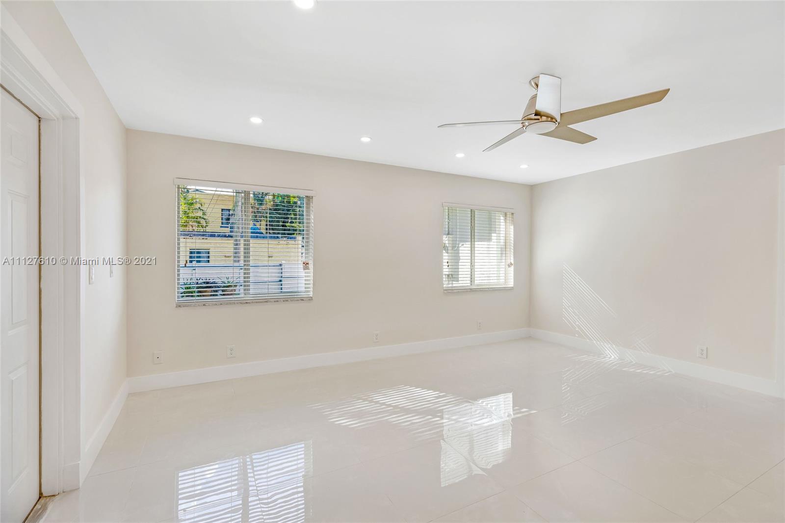 HOLLYWOOD LAKES SEC - Residential Lease