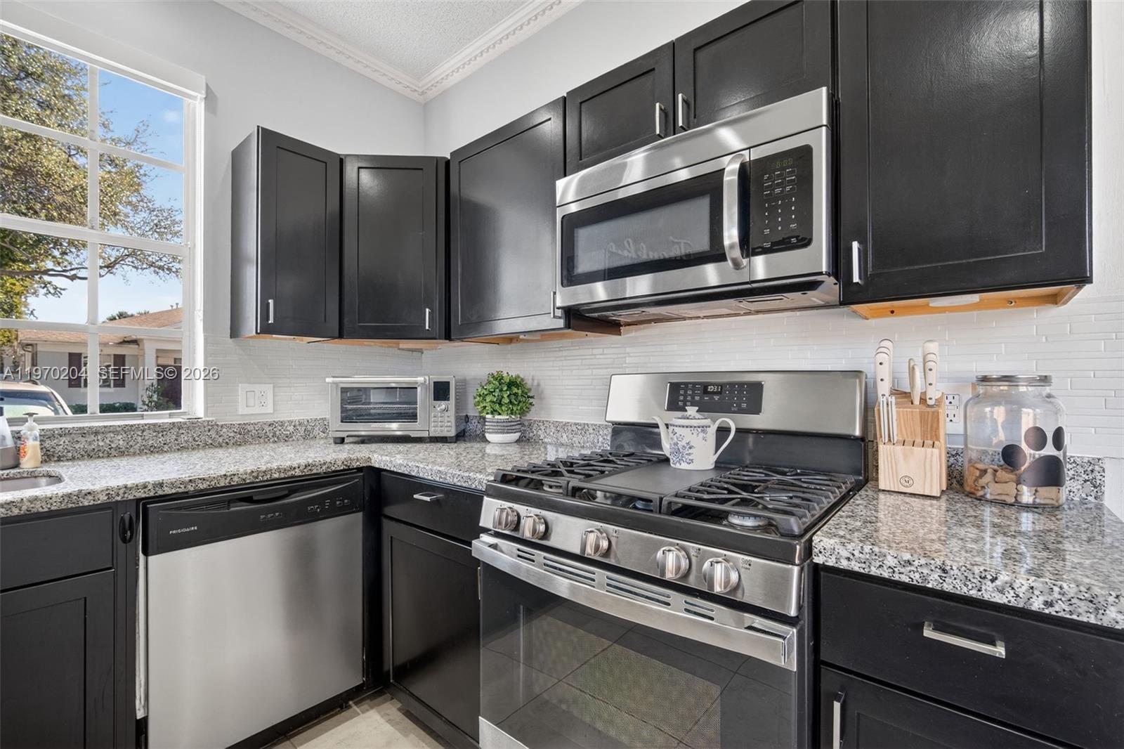 LAND SECTION 8 - Residential