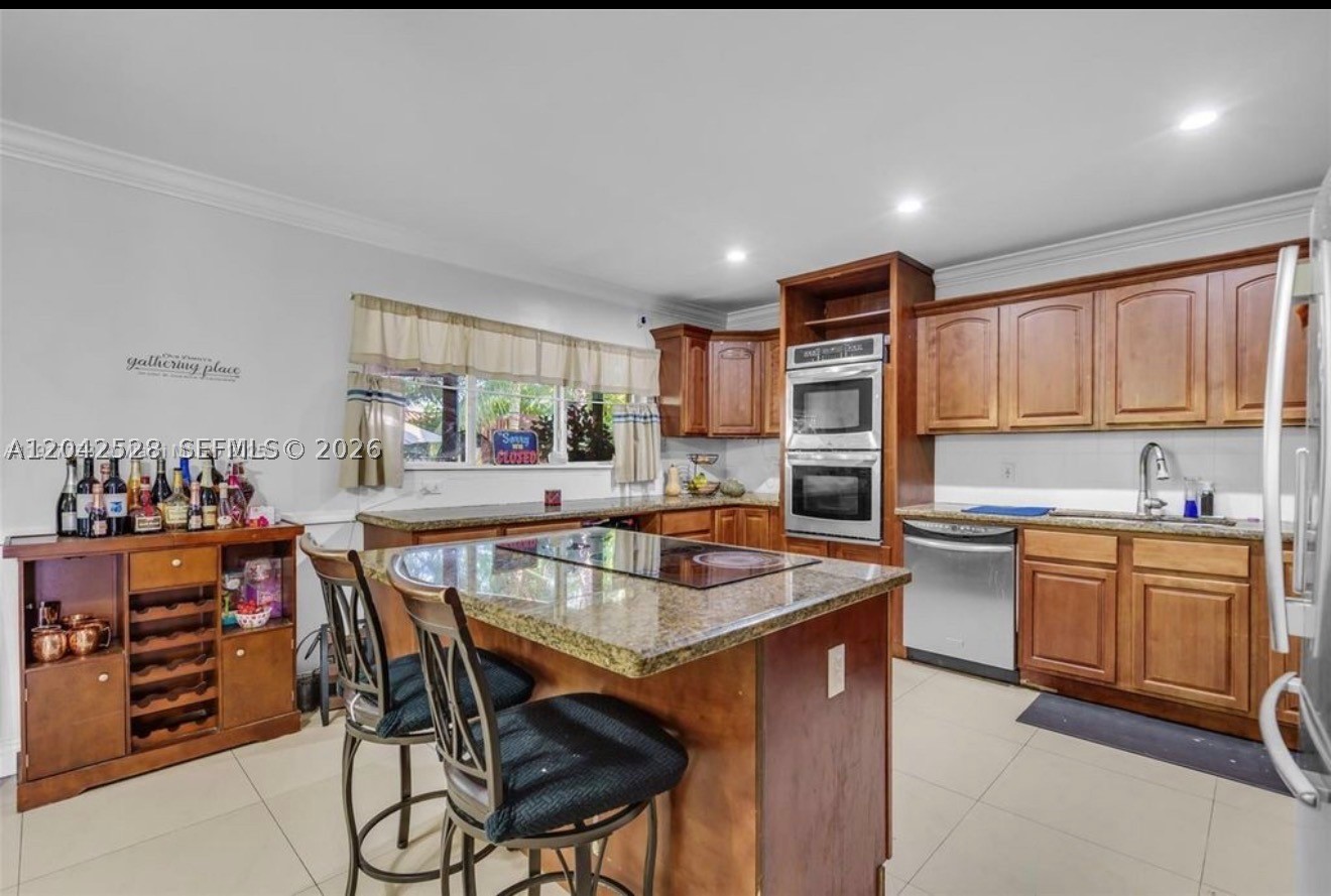 CORAL WAY HOMESITES - Residential