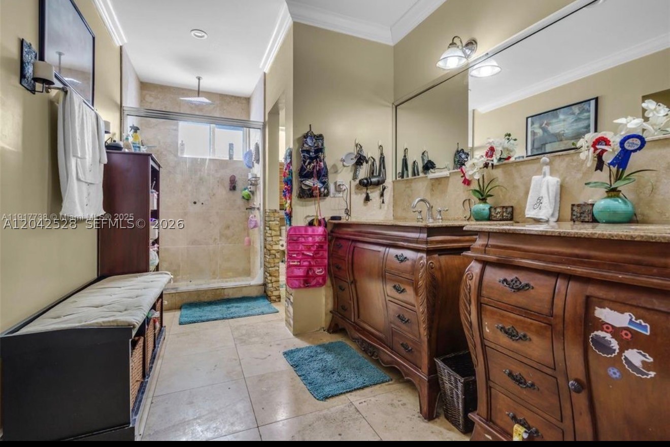 CORAL WAY HOMESITES - Residential