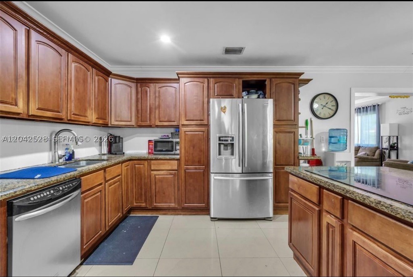 CORAL WAY HOMESITES - Residential