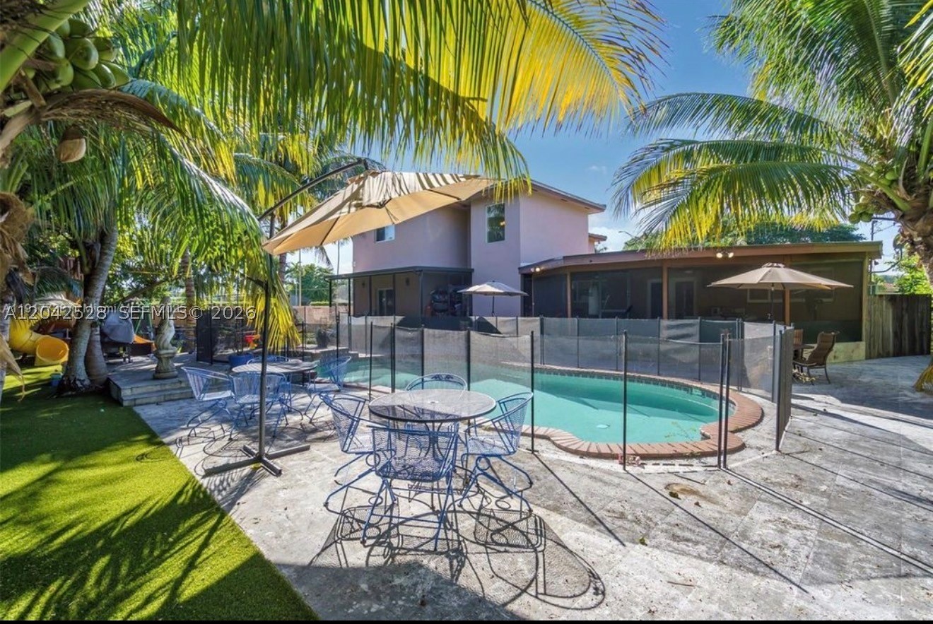 CORAL WAY HOMESITES - Residential