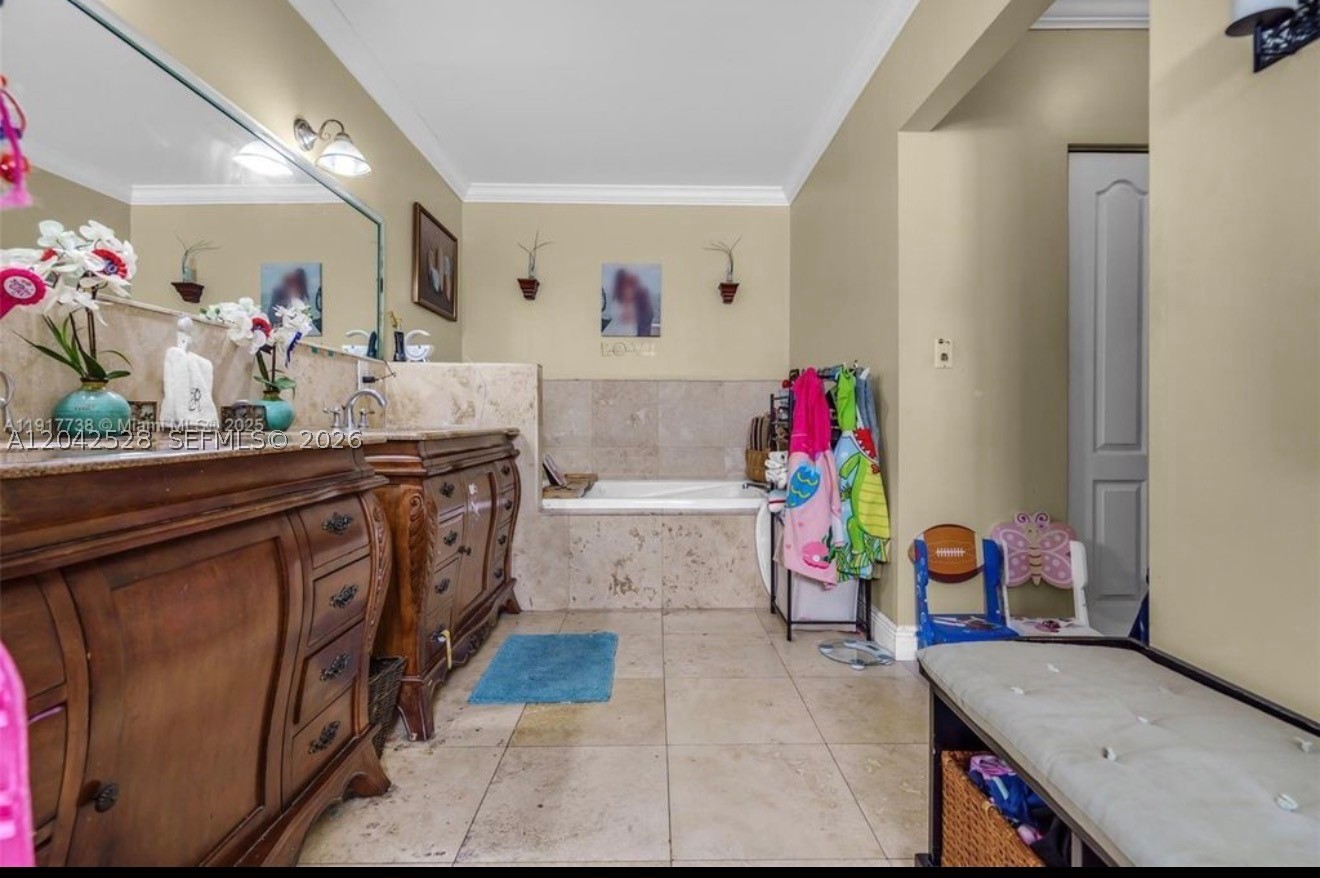 CORAL WAY HOMESITES - Residential