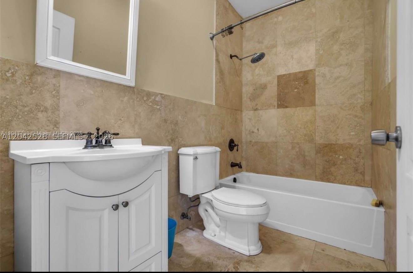 CORAL WAY HOMESITES - Residential