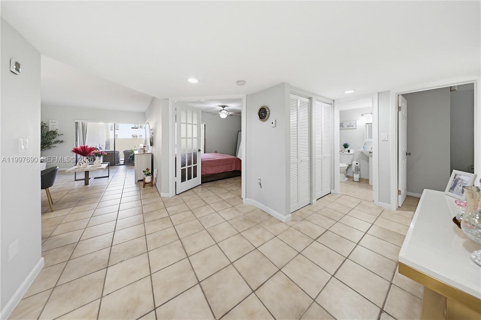 ELAN AT CALUSA CONDO II - Residential