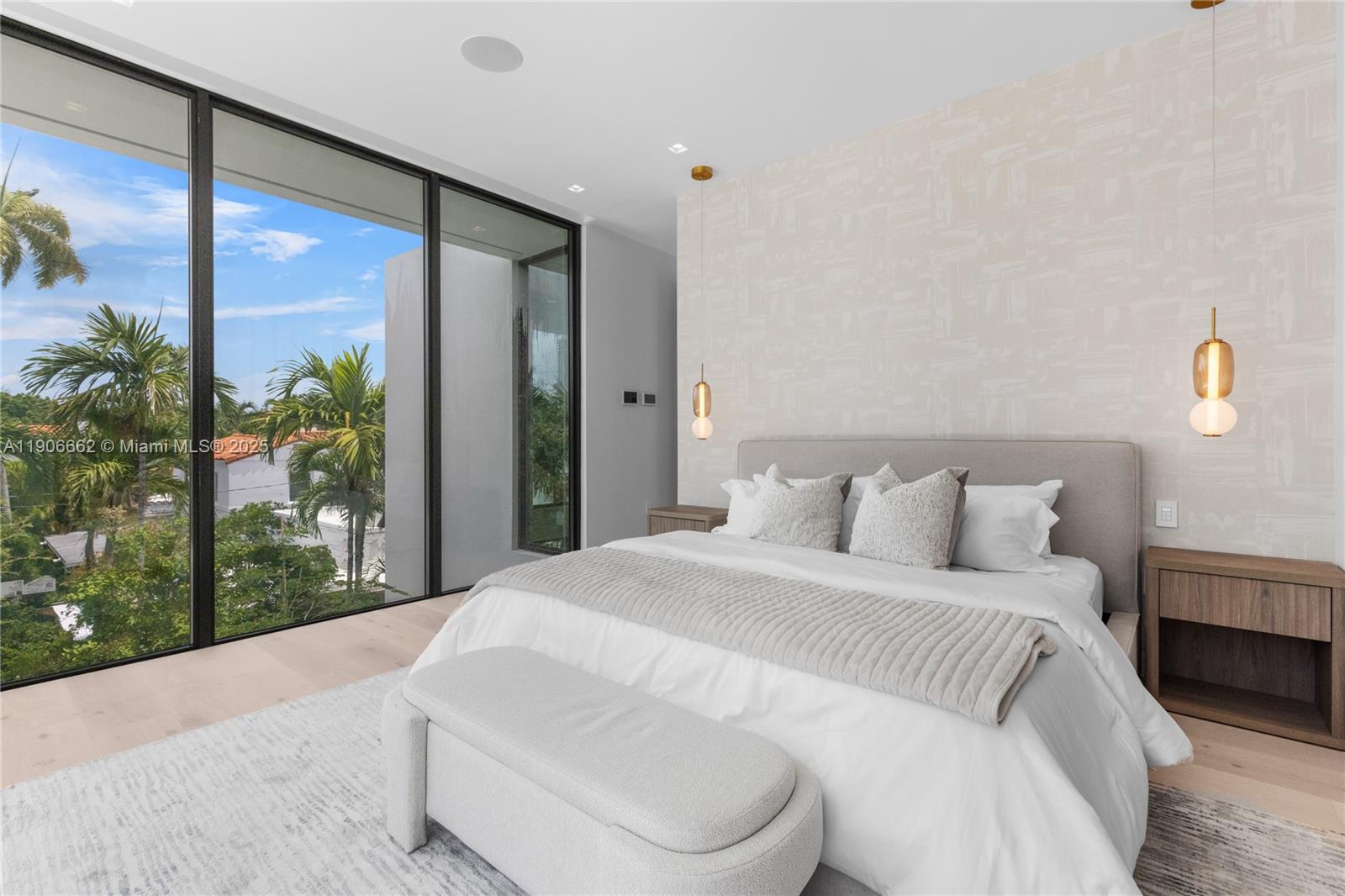 SURPRISE LAKE - Residential