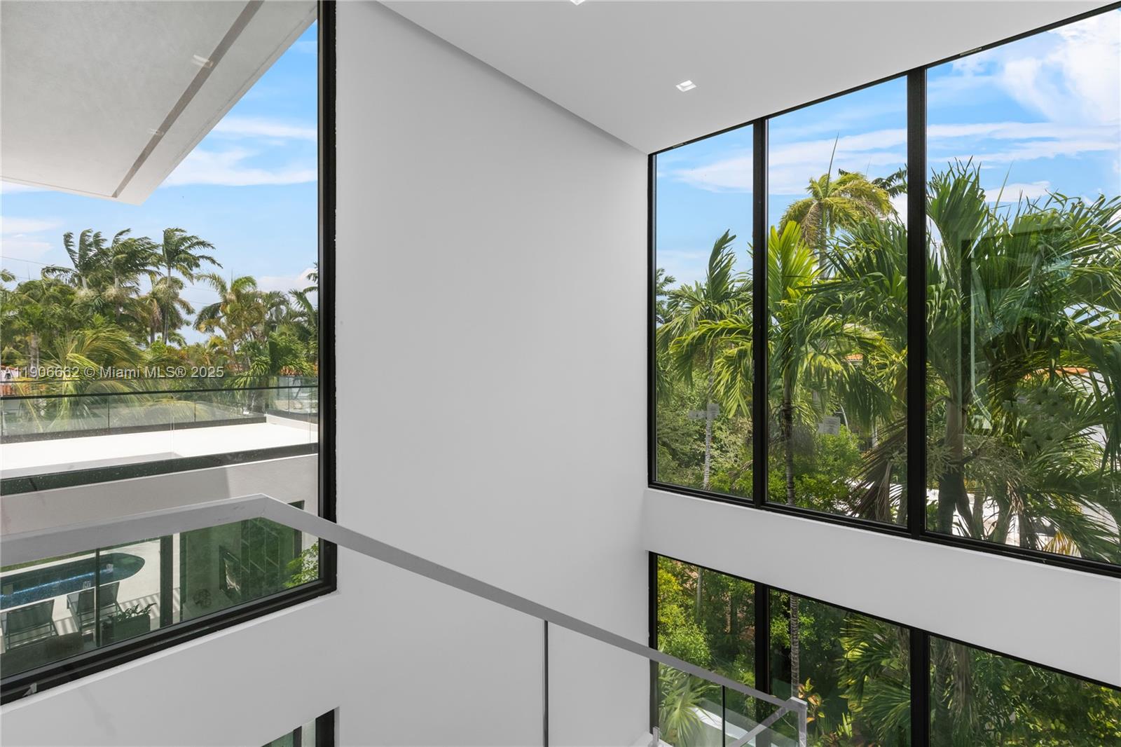 SURPRISE LAKE - Residential