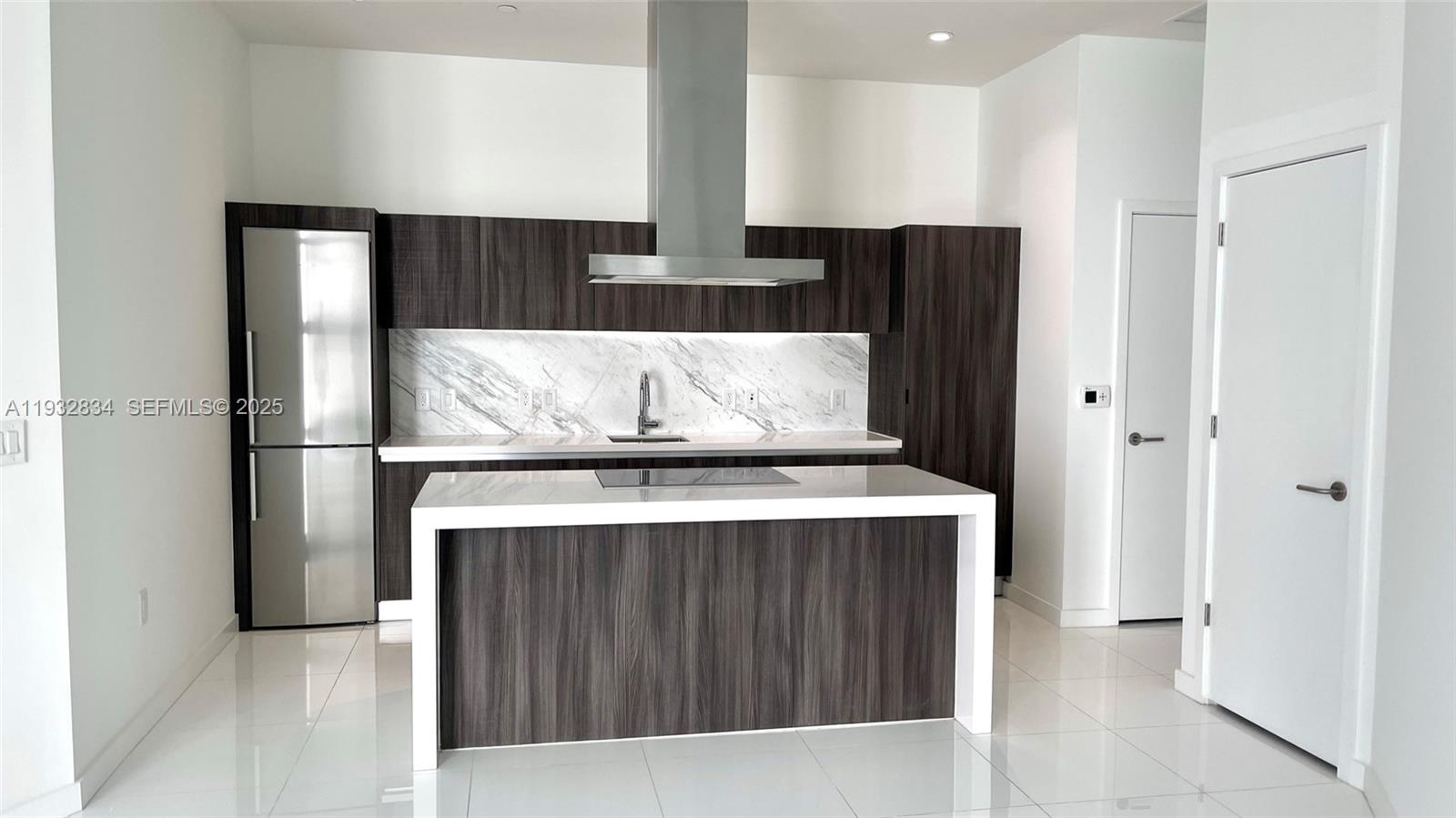 PARAMOUNT MIAMI WORLDCENT - Residential