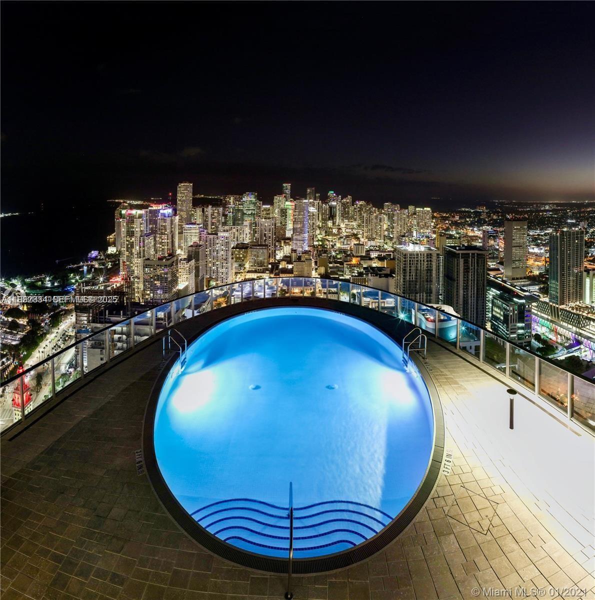 PARAMOUNT MIAMI WORLDCENT - Residential