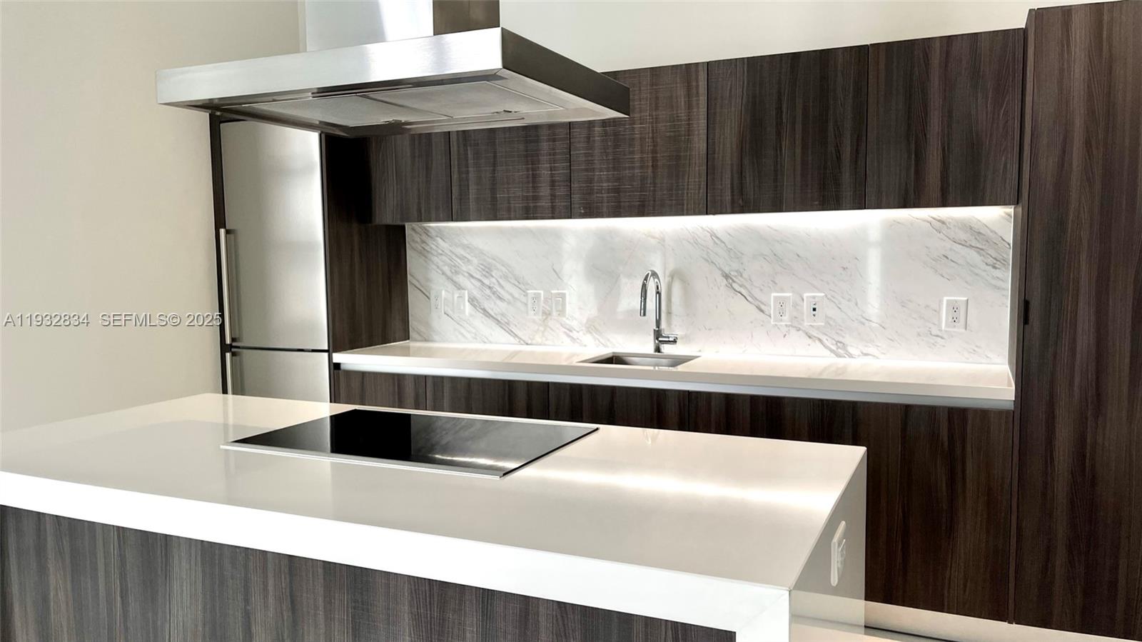 PARAMOUNT MIAMI WORLDCENT - Residential