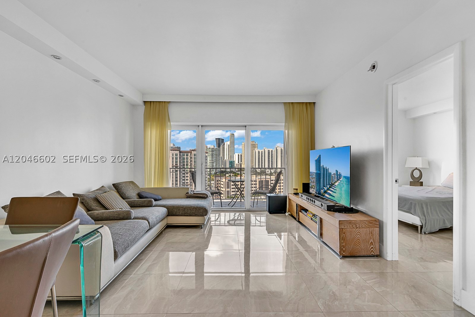 ARLEN HOUSE CONDO - Residential
