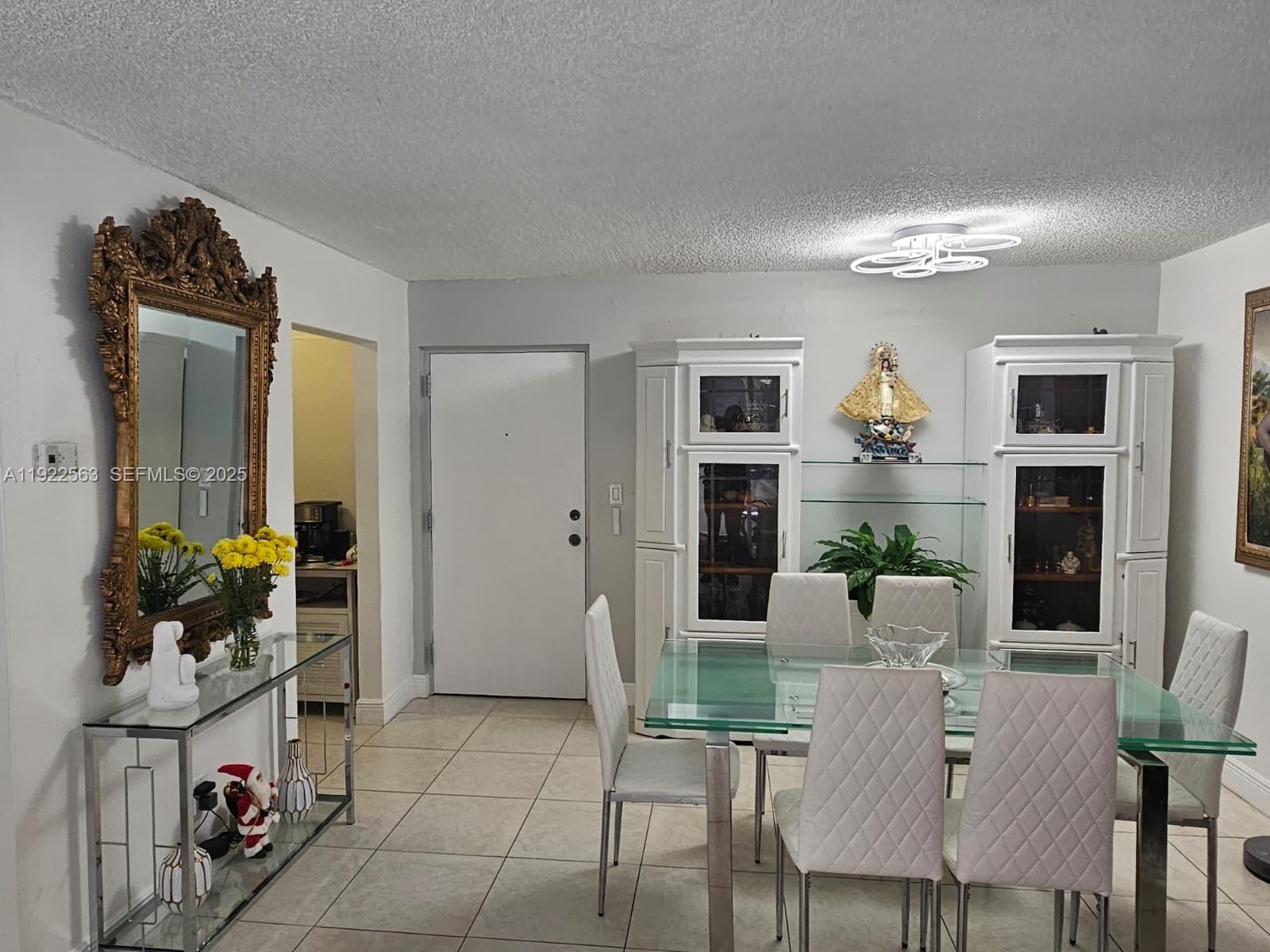 SUMMIT CHASE CONDO - Residential