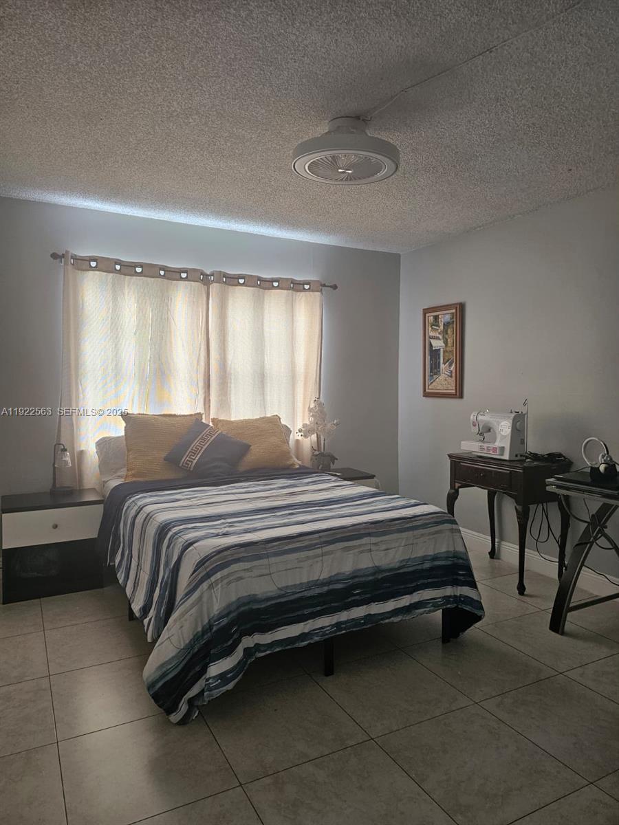 SUMMIT CHASE CONDO - Residential