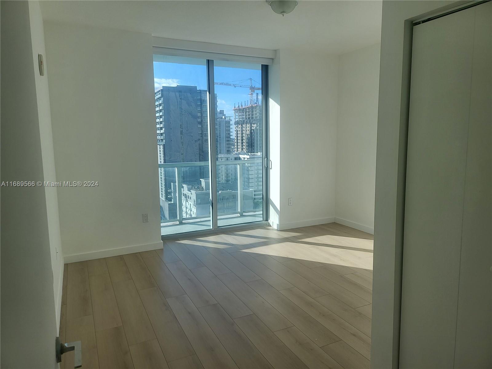 THE AXIS ON BRICKELL II C - Residential Lease