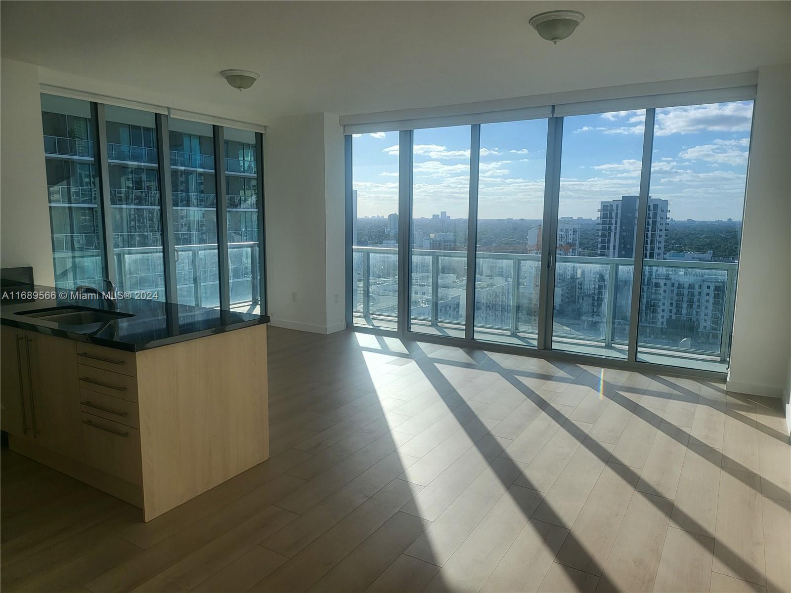 THE AXIS ON BRICKELL II C - Residential Lease