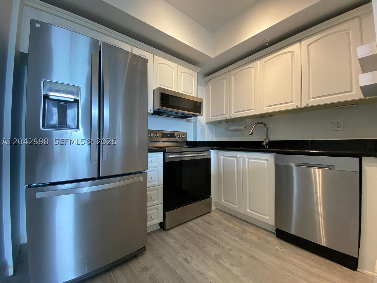 CORAL PLAZA OF MIAMI COND - Residential Lease