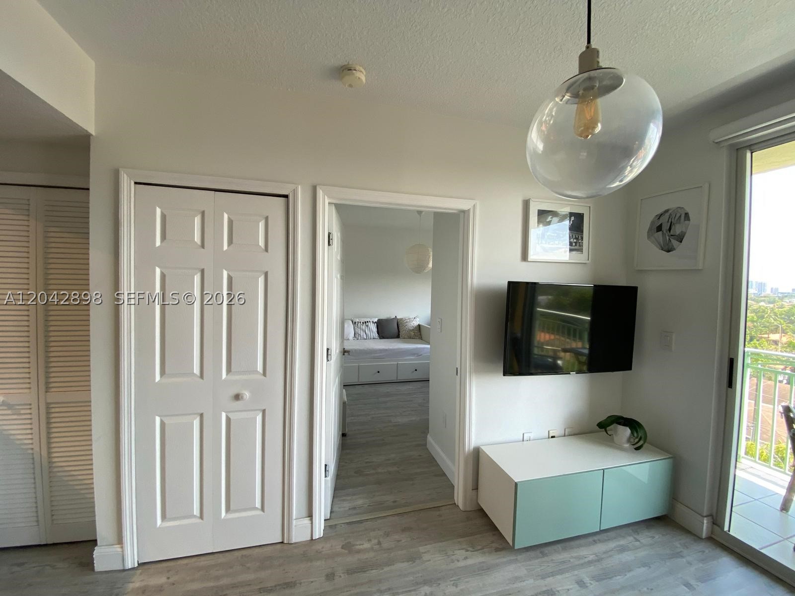 CORAL PLAZA OF MIAMI COND - Residential Lease