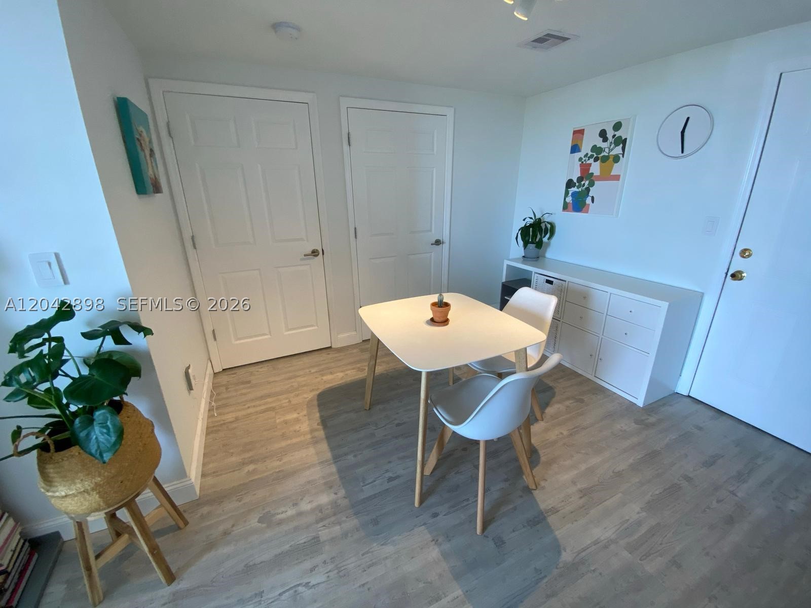 CORAL PLAZA OF MIAMI COND - Residential Lease