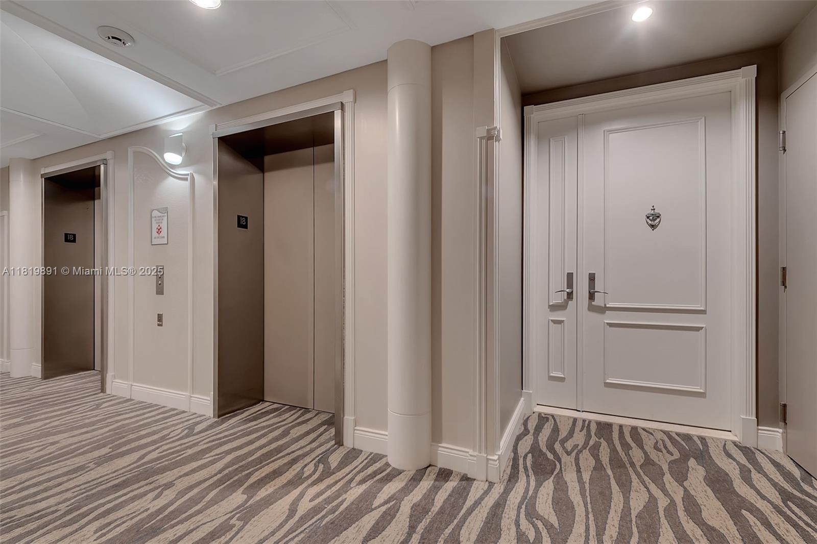 THREE TEQUESTA POINT COND - Residential