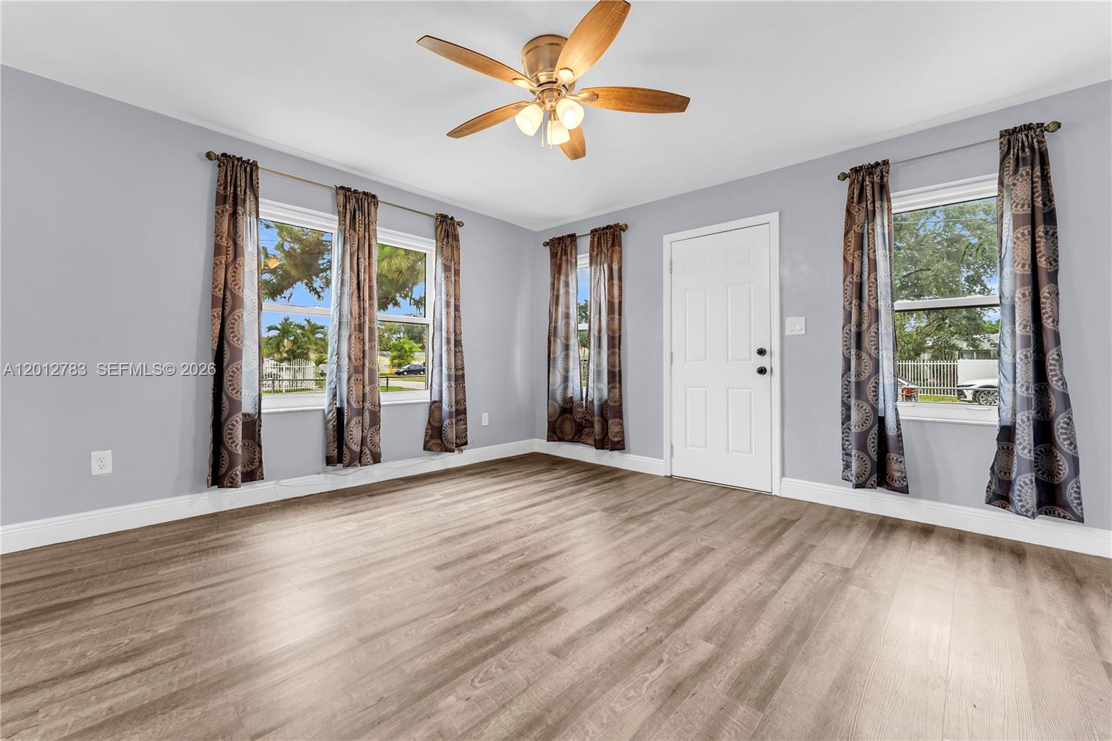 AIRLINE ESTATES UNIT 1 - Residential