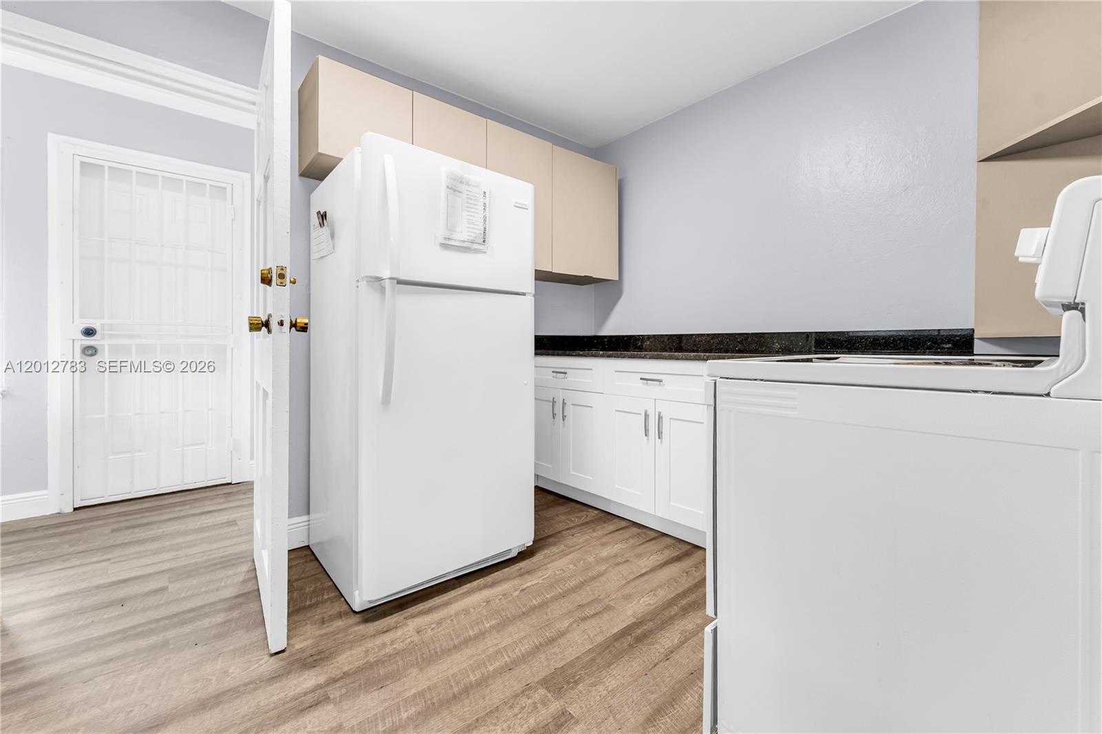 AIRLINE ESTATES UNIT 1 - Residential