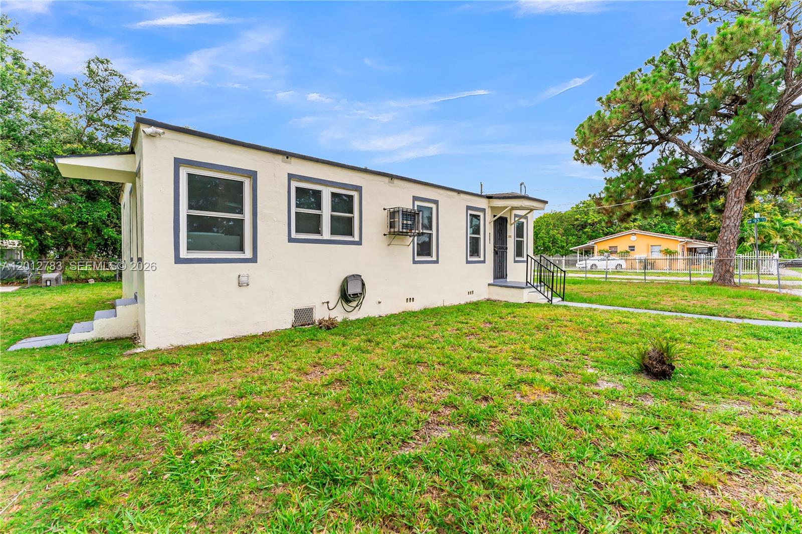 AIRLINE ESTATES UNIT 1 - Residential