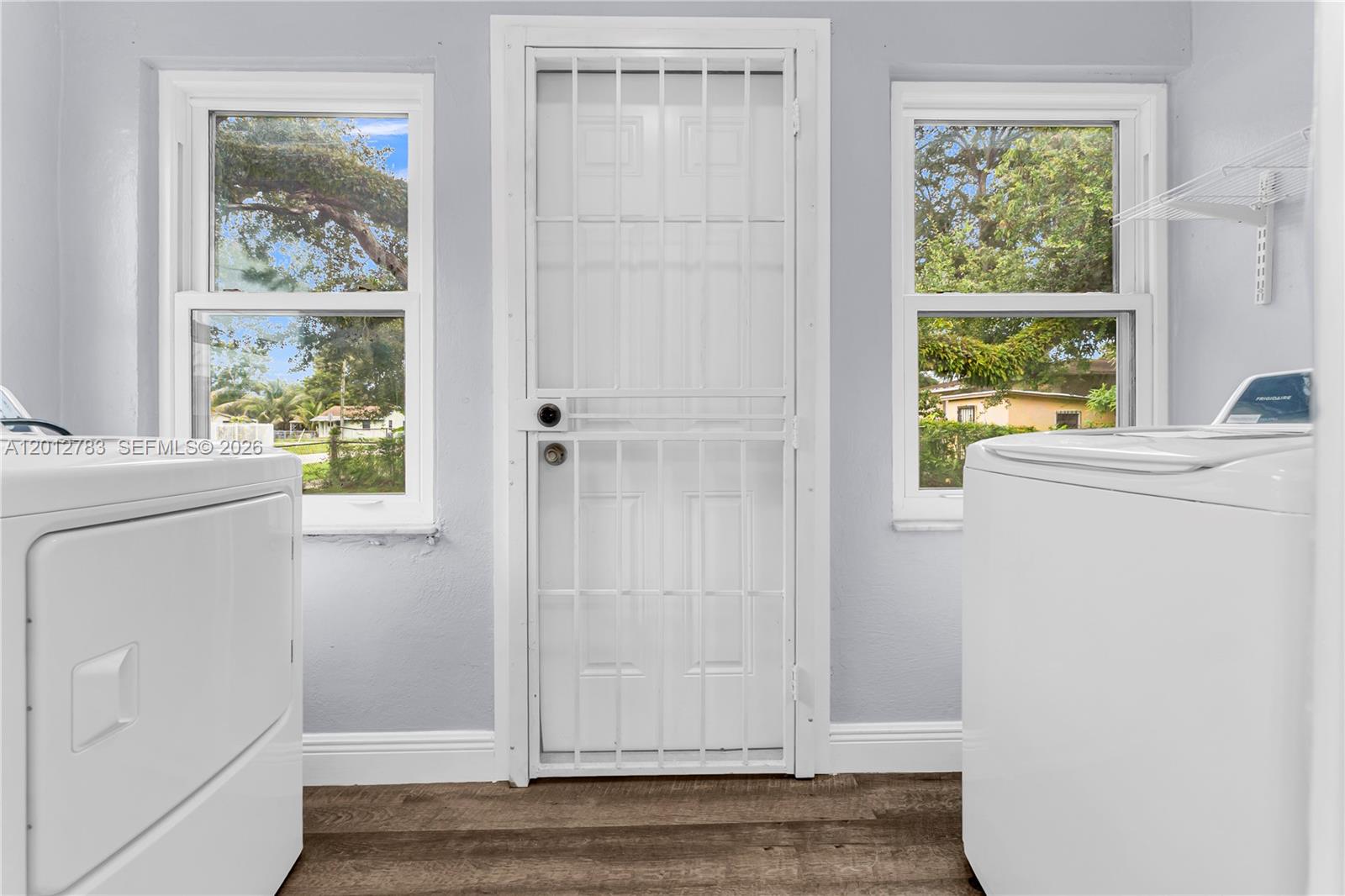 AIRLINE ESTATES UNIT 1 - Residential