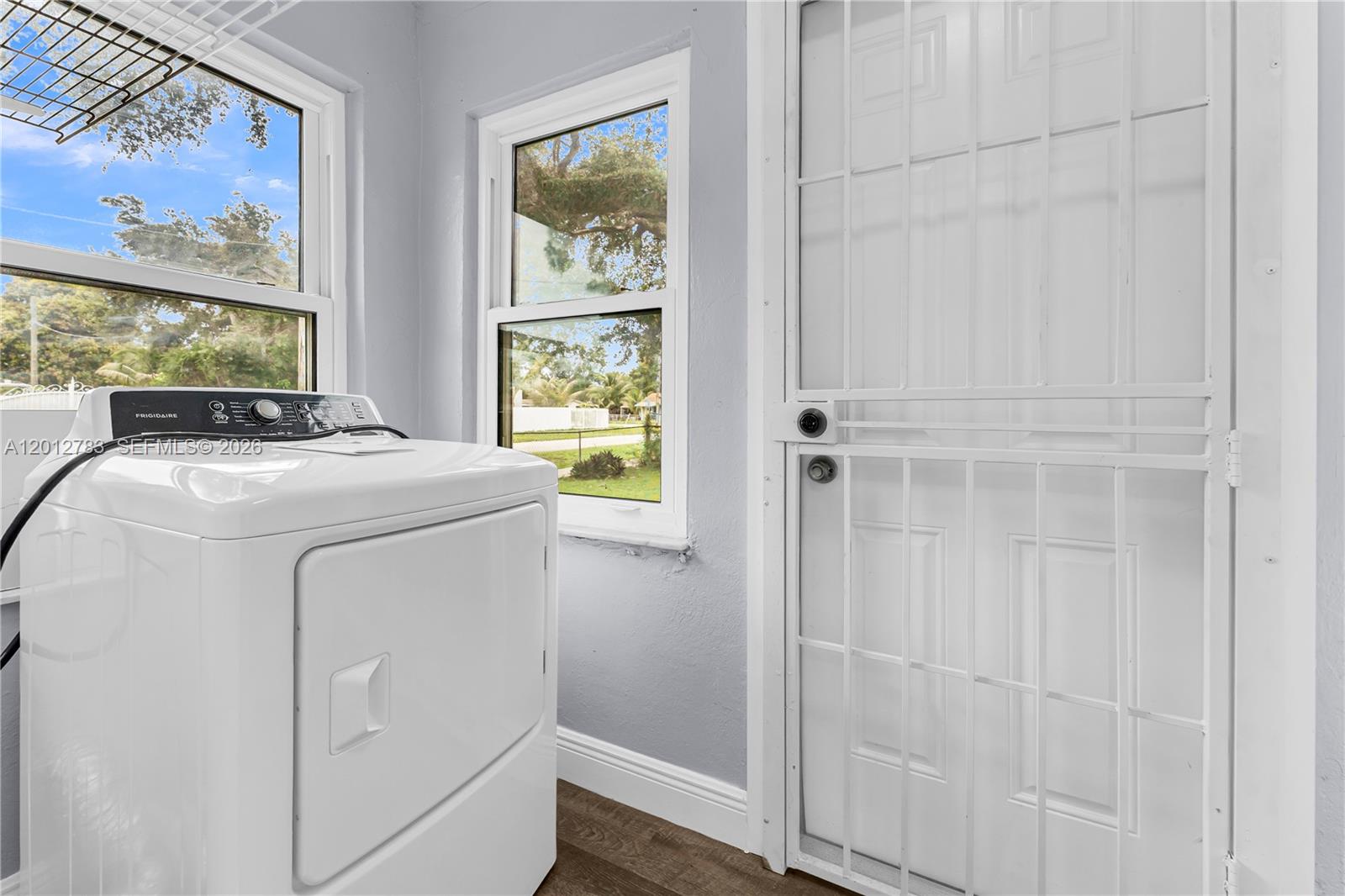 AIRLINE ESTATES UNIT 1 - Residential