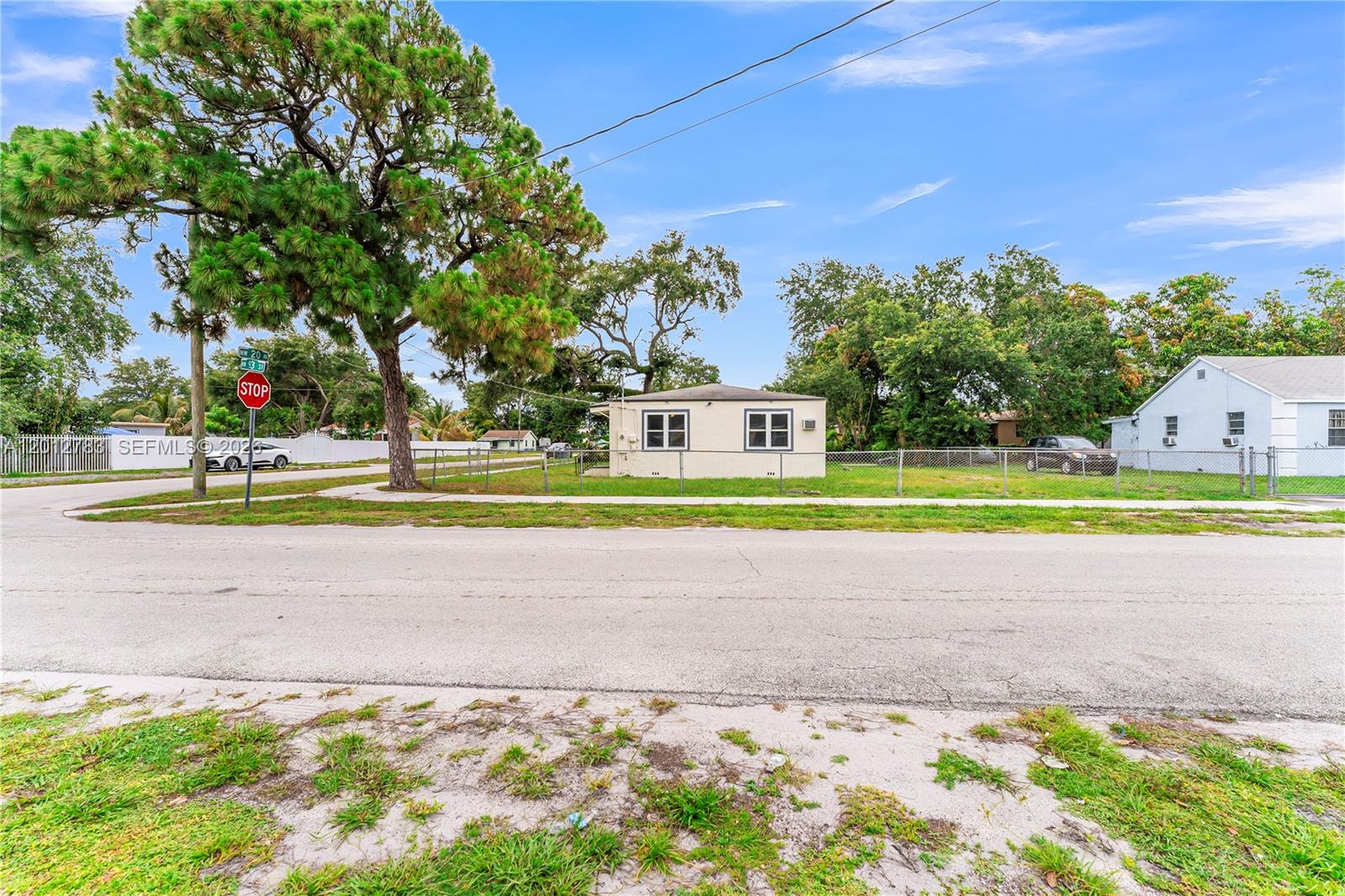 AIRLINE ESTATES UNIT 1 - Residential