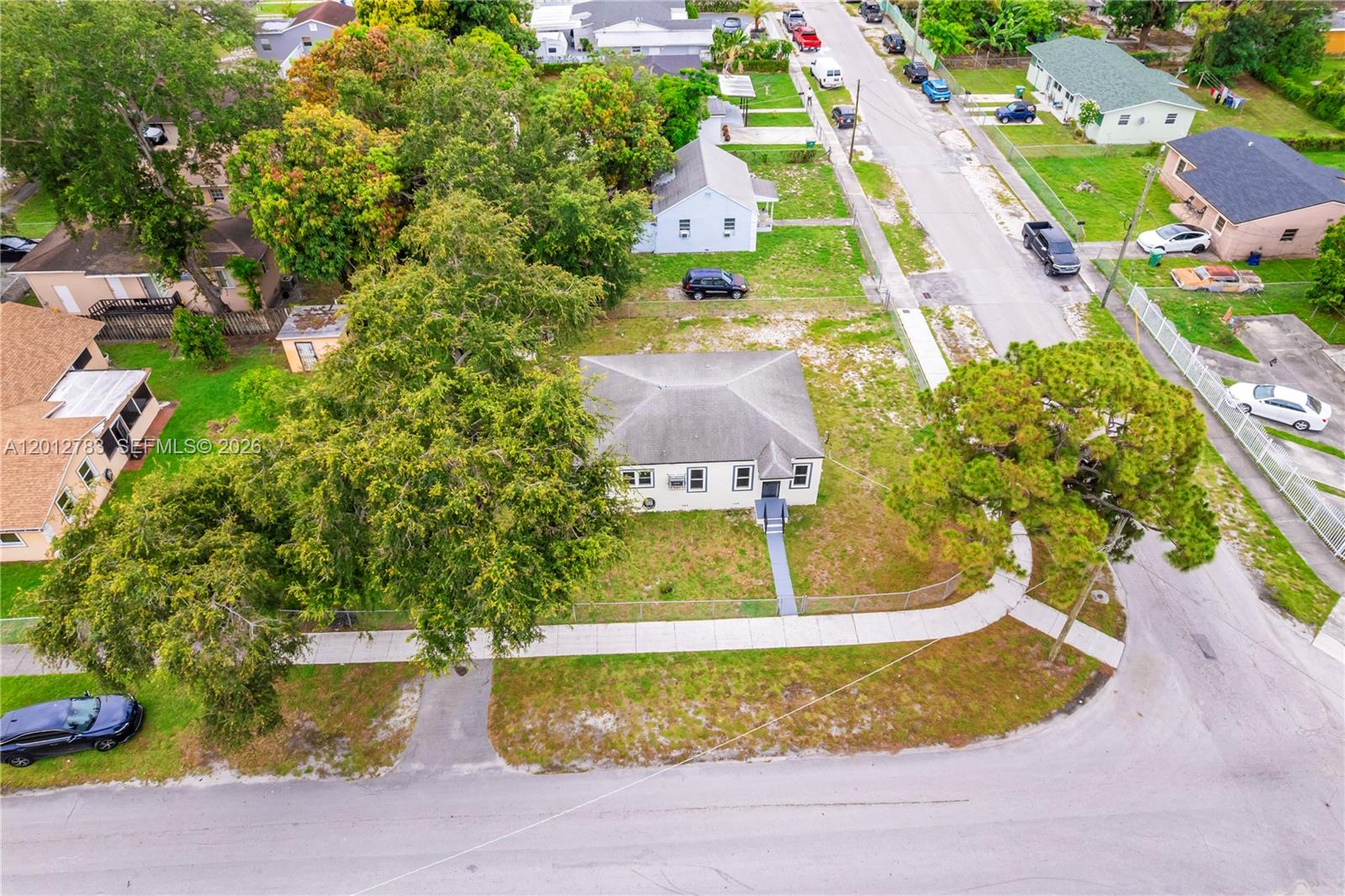 AIRLINE ESTATES UNIT 1 - Residential