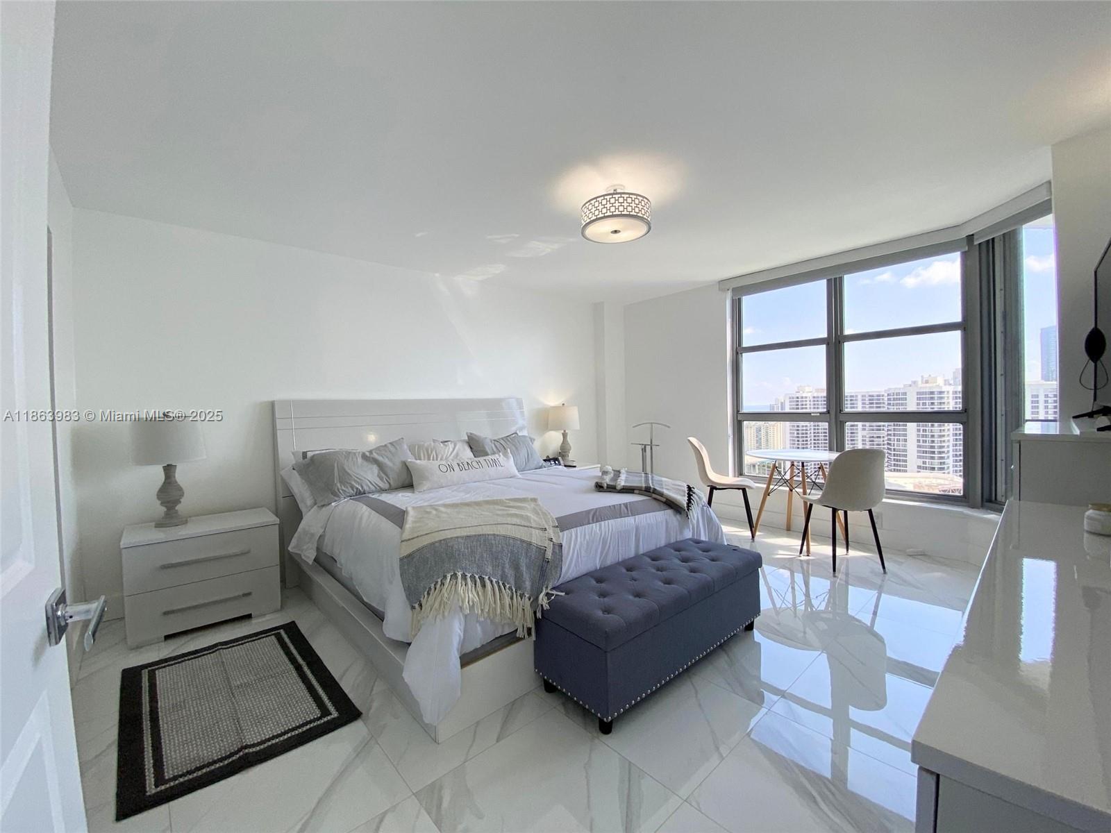 MYSTIC POINTE TOWER 500 C - Residential