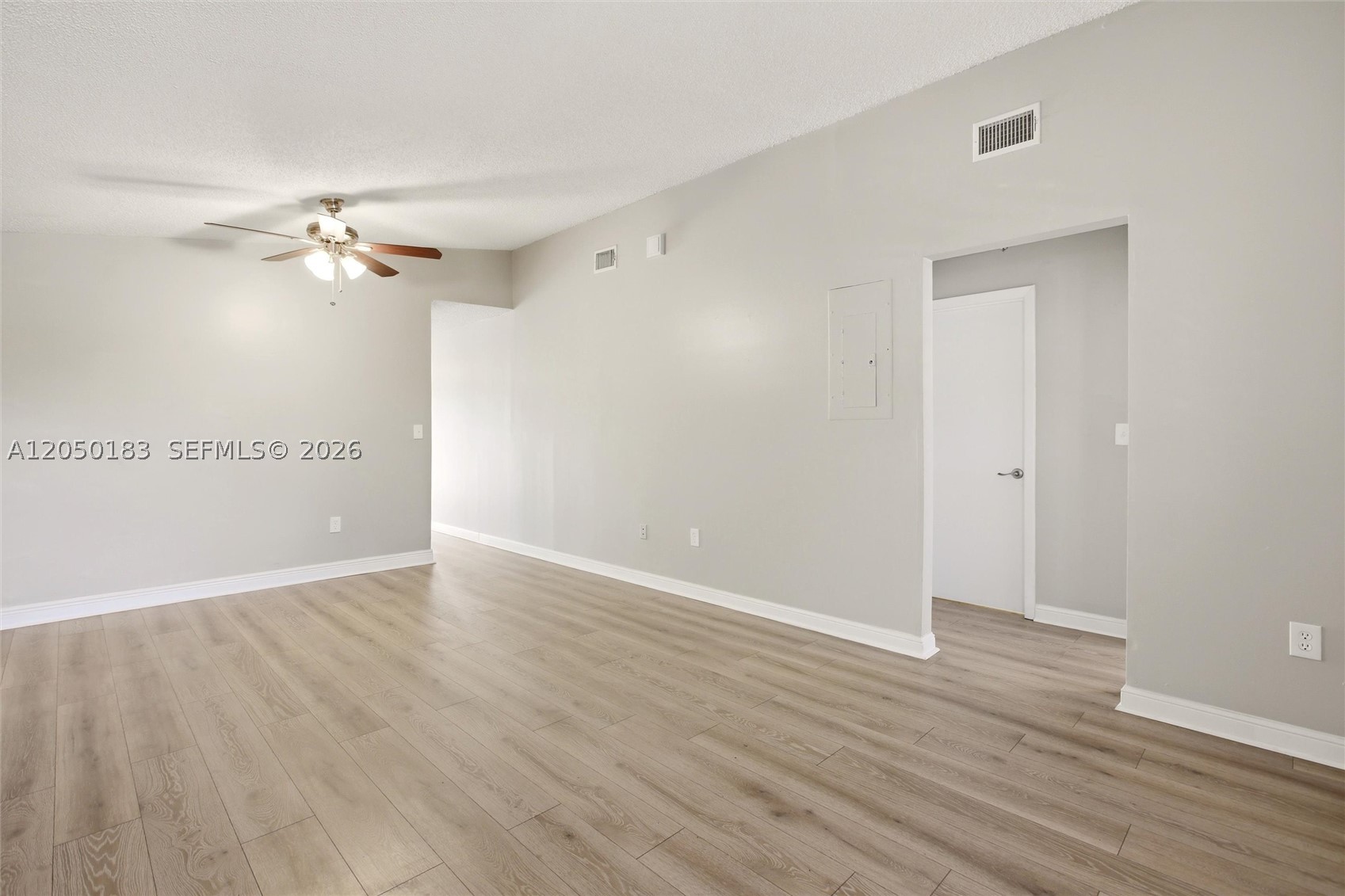 EL PRADO BY THE LAKE - Residential