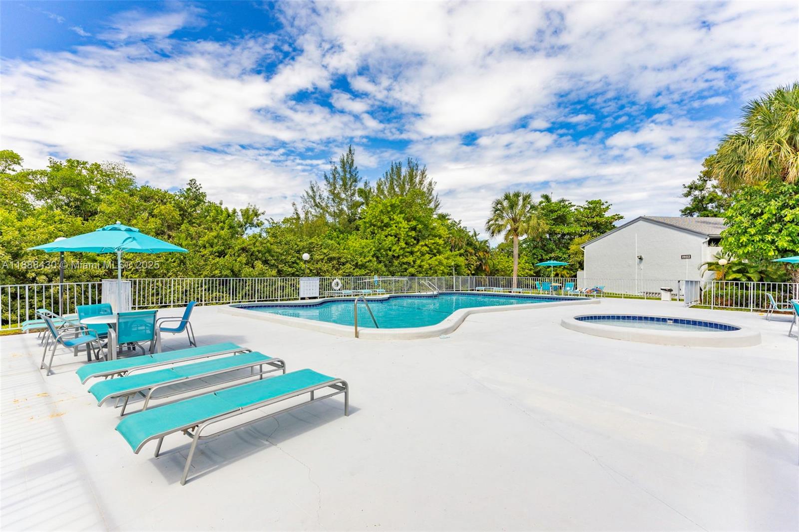RIVERWOOD SEC 3 - Residential
