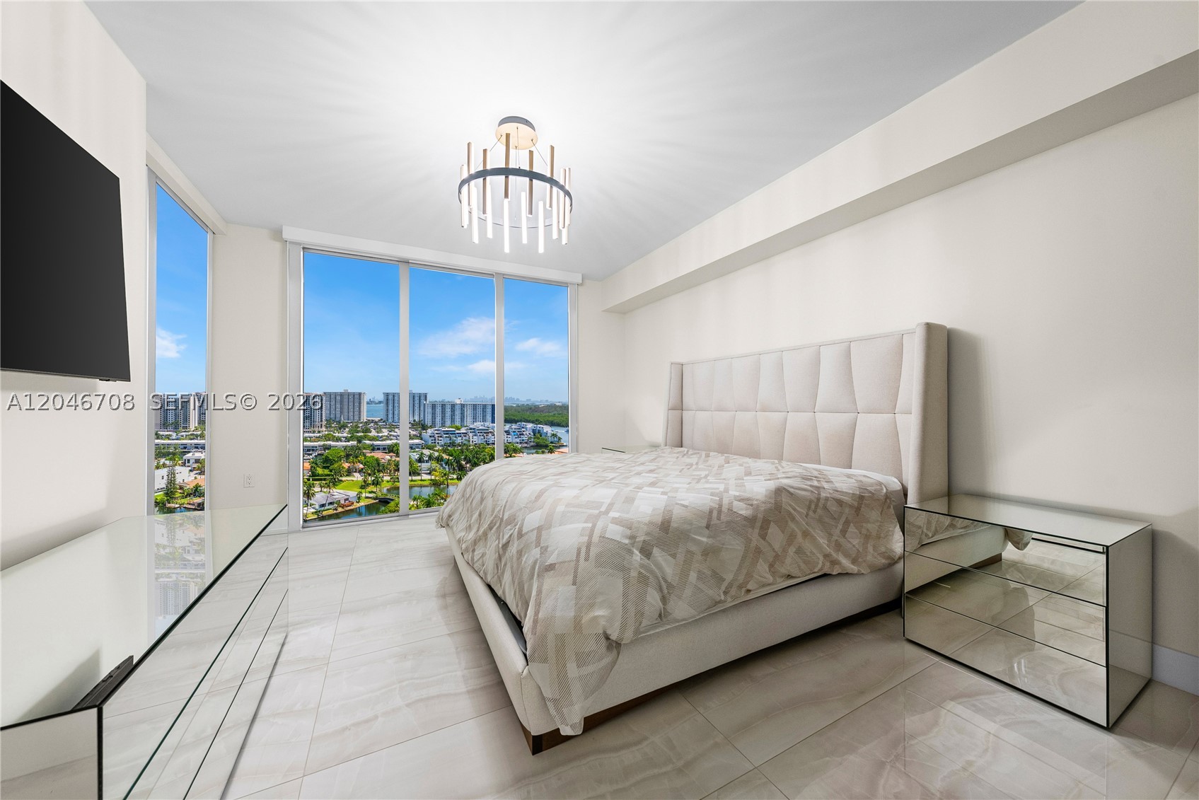 PARQUE TOWERS CONDO - Residential